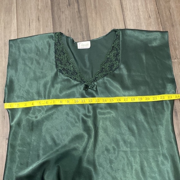 Expressions of California Dynasty  vintage slip emerald - Picture 7 of 7